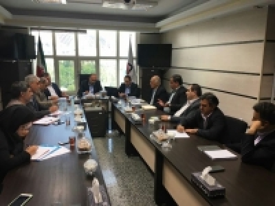 پیشنهادات جدید گمرک به بخش خصوصی/ خوشحالی اتحادیه‌ها و تشکل‌ها از ترخیص کالا از محل دفتر کار/تعامل گمرک با اتحادیه‌ها و تشکل‌ها وارد فاز جدیدی شد